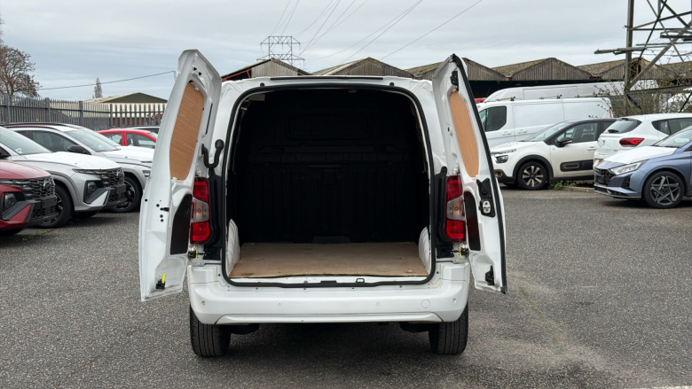 Vauxhall Combo Cargo Combo L1 Diesel 2300 1.5 Turbo D 100ps H1 Sportive Van